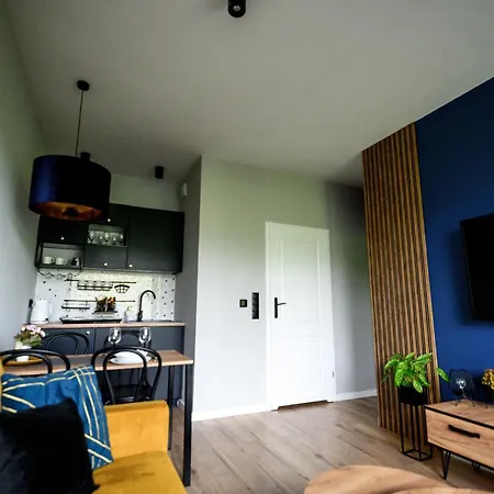 Olimpijska Przy Jeziorze Ukiel Apartment